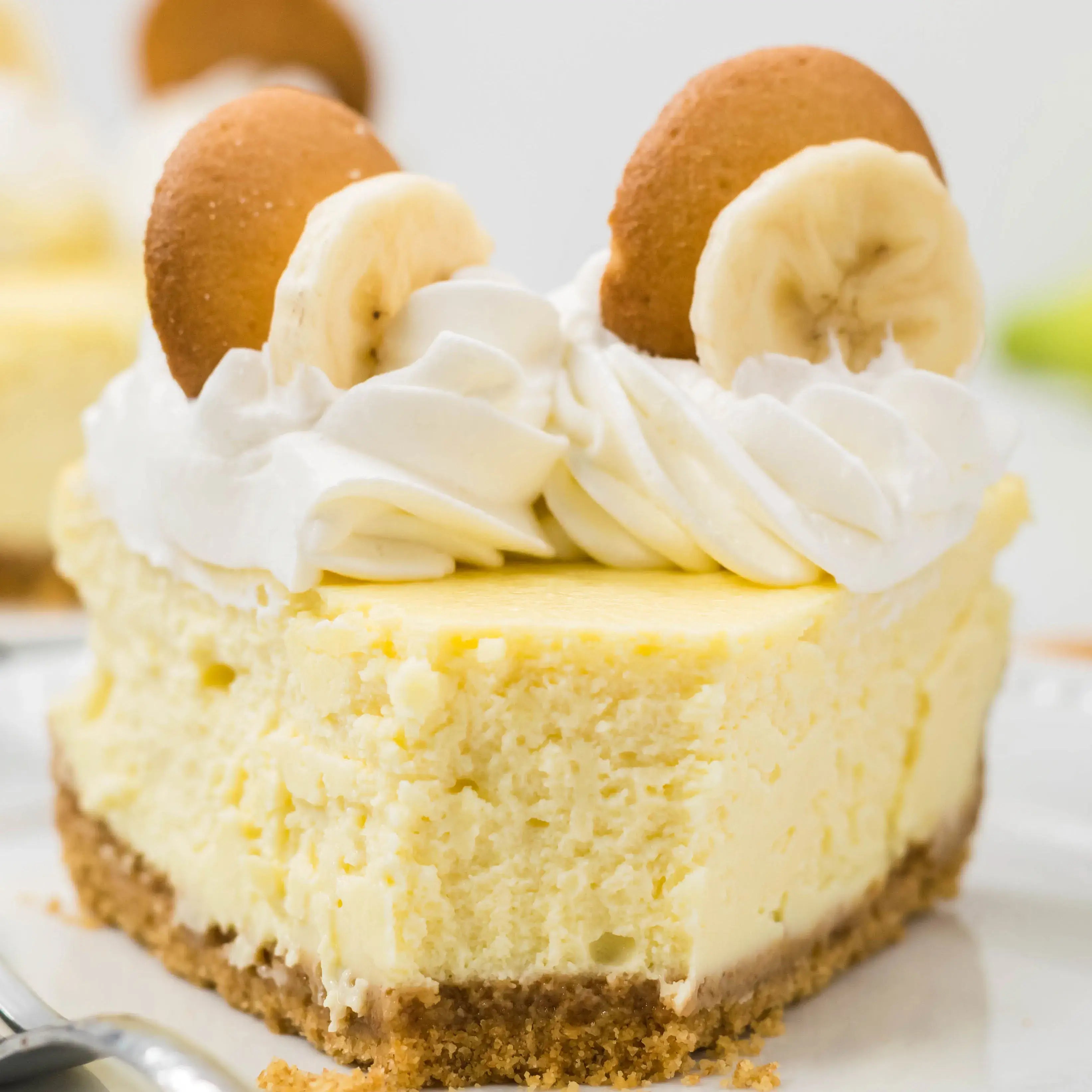 Easy Banana Cream Cheesecake Recipe | Make-Ahead Dessert Tips