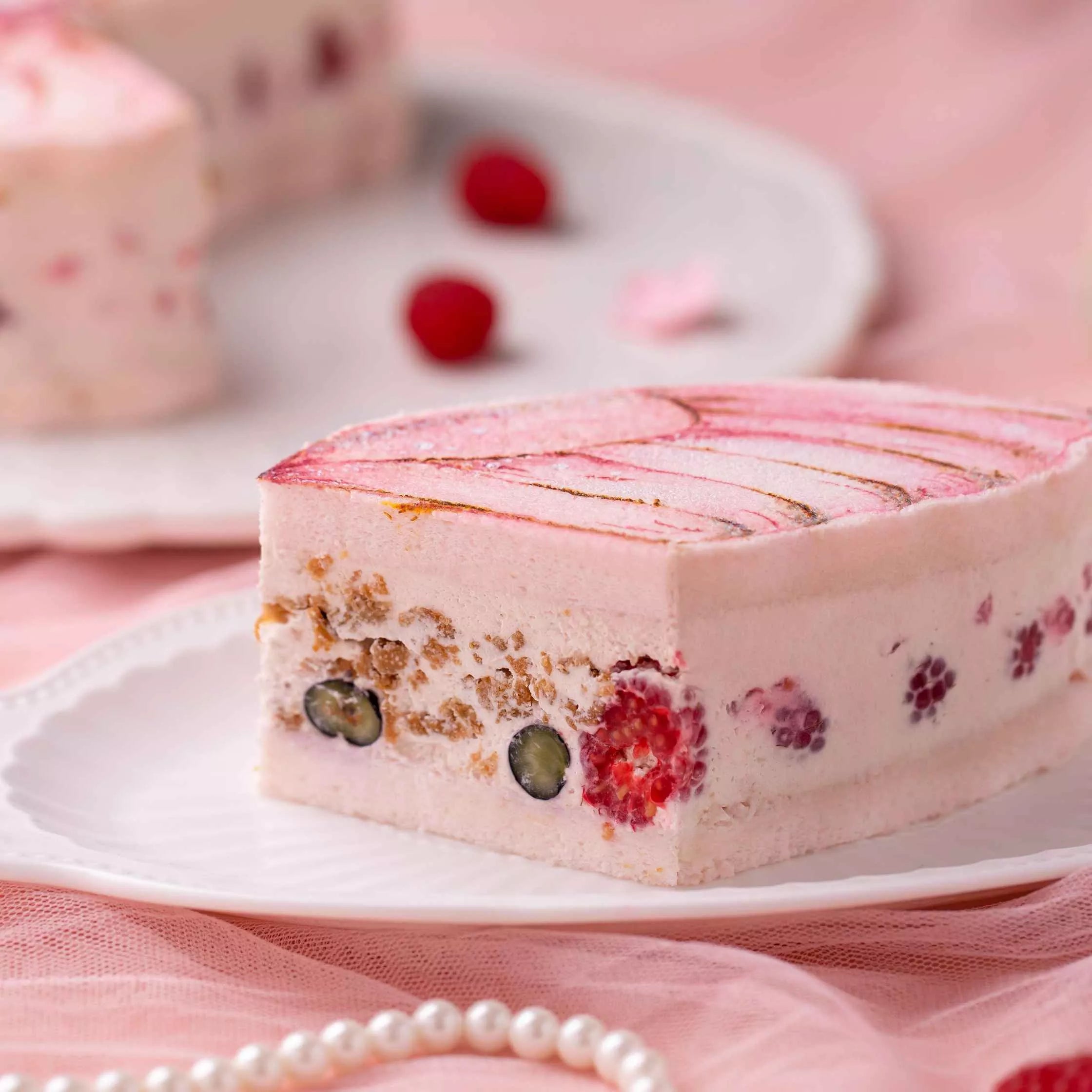 Butterfly Hand-Painted Cake Masterclass