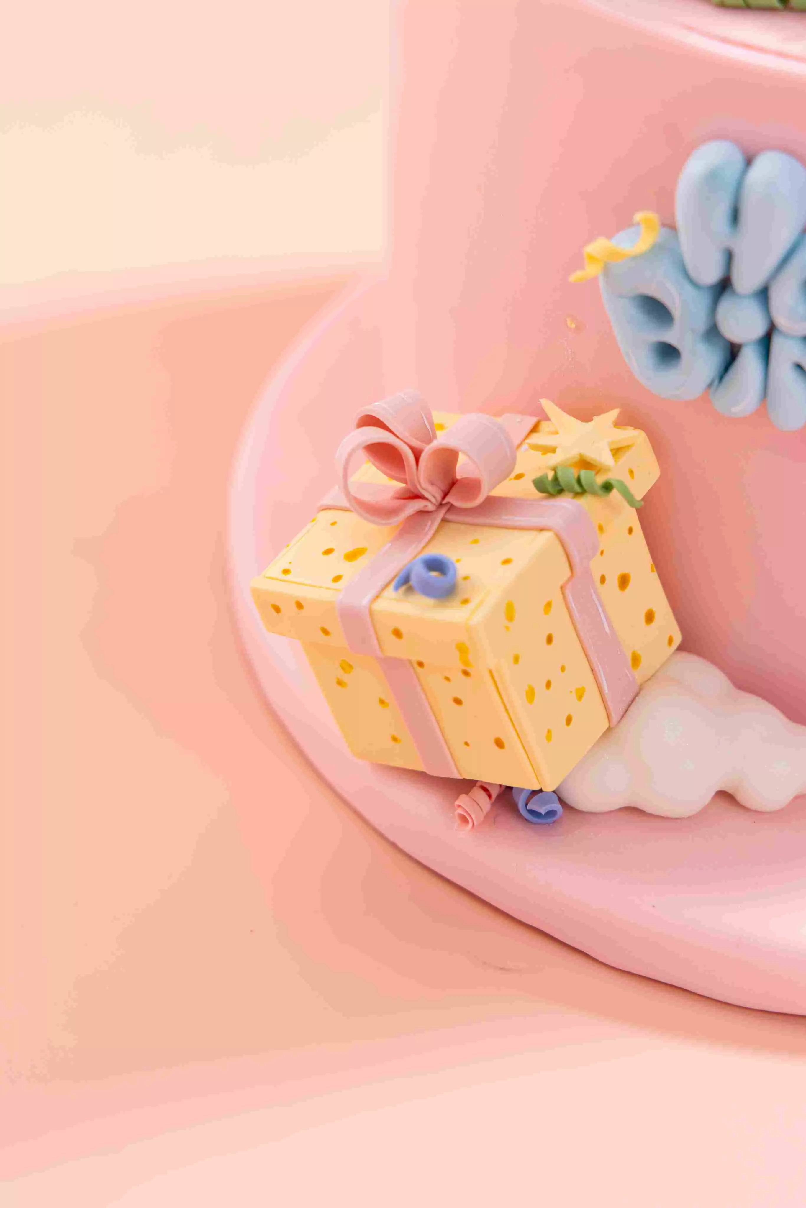The Carousel of Childhood Fondant Cake Masterclass