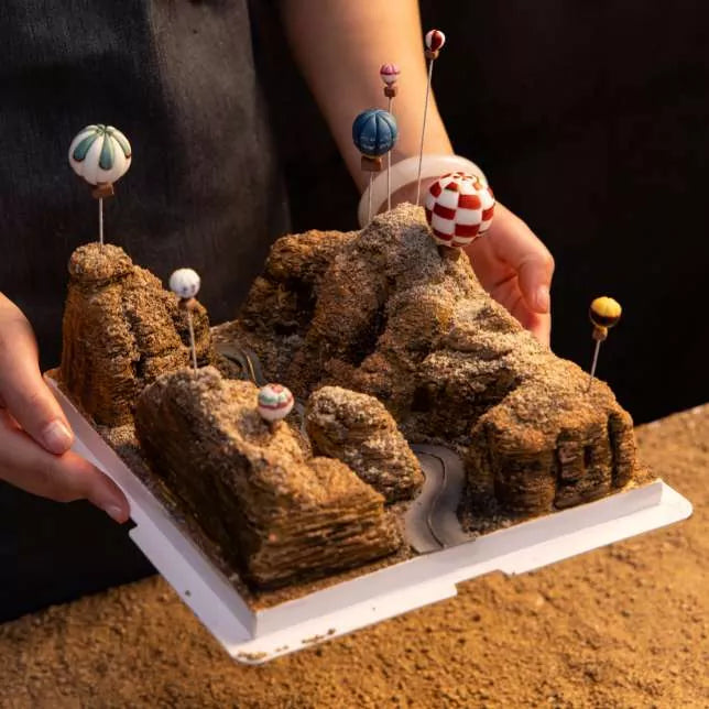 Desert Hot Air Balloon Mini-Scape Cake Masterclass