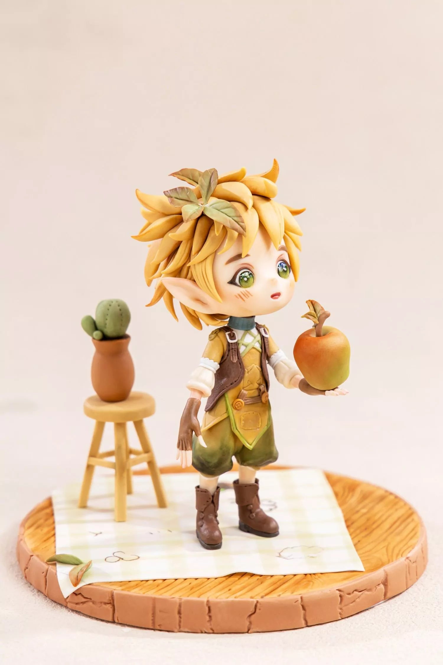 Apple Grove Elf Fondant Figurine Masterclass
