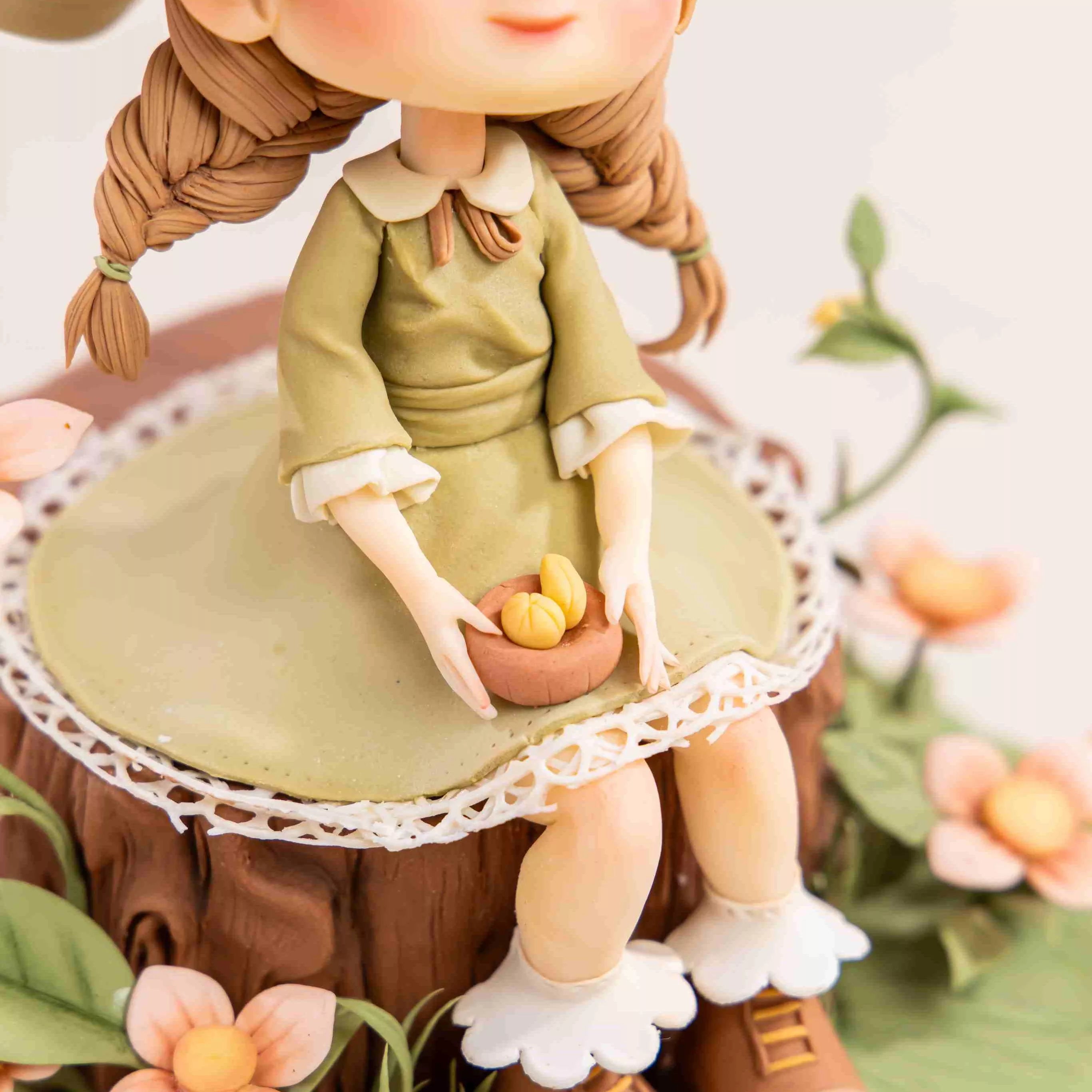 Girl on the Tree Stump Fondant Figurine Masterclass