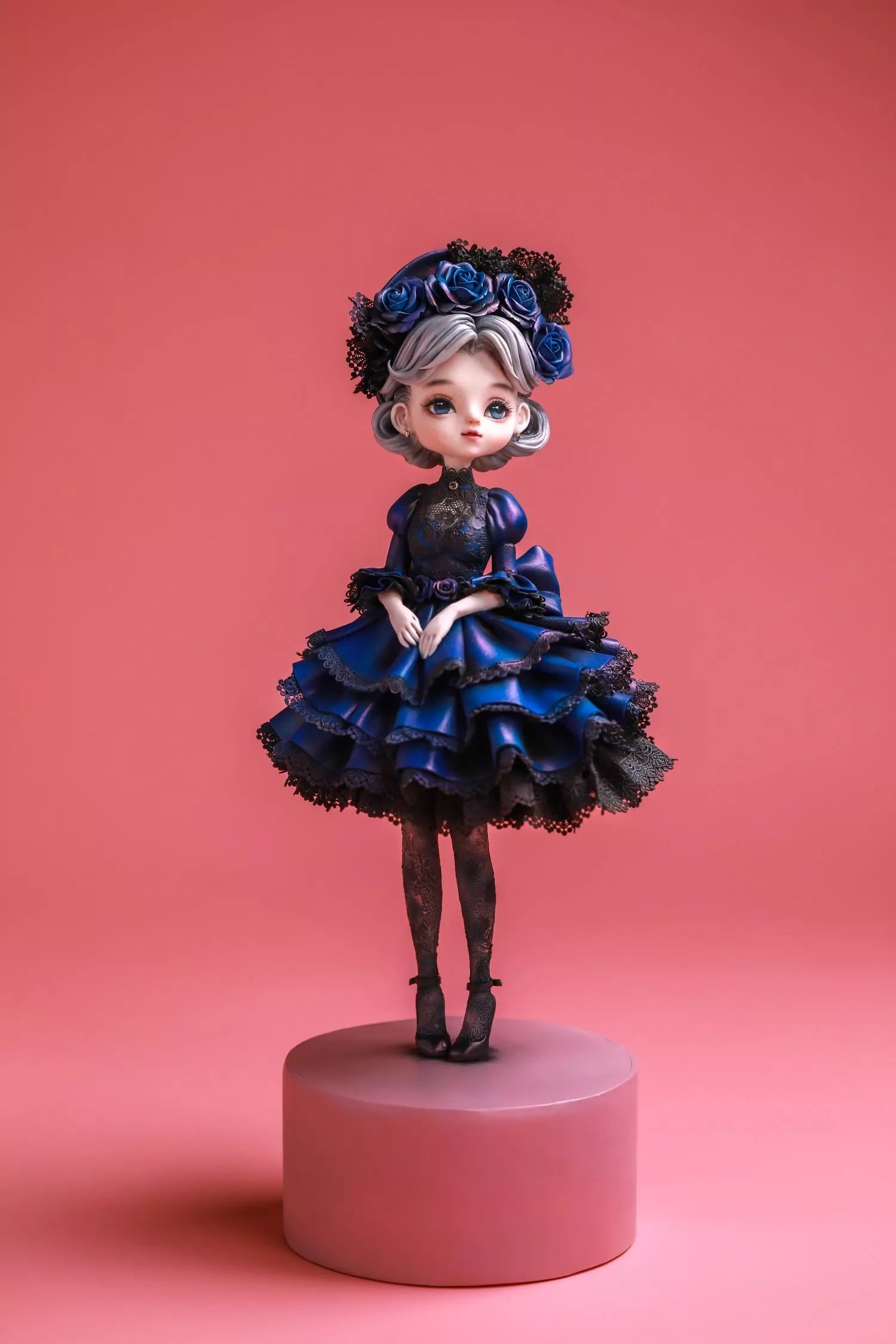 Blue Rose Hat Girl Fondant Cake Masterclass