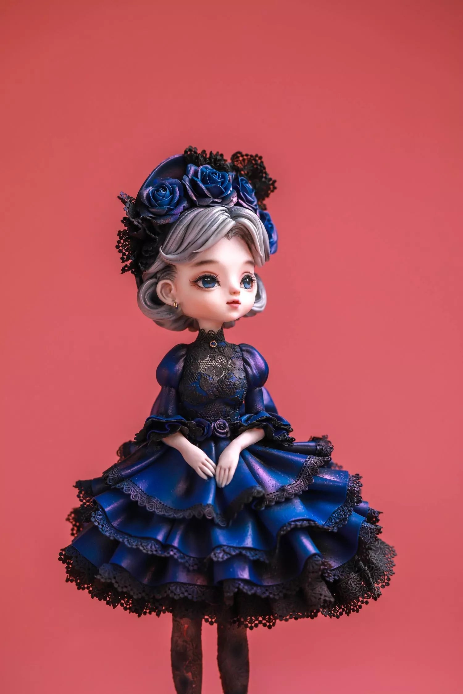 Blue Rose Hat Girl Fondant Cake Masterclass