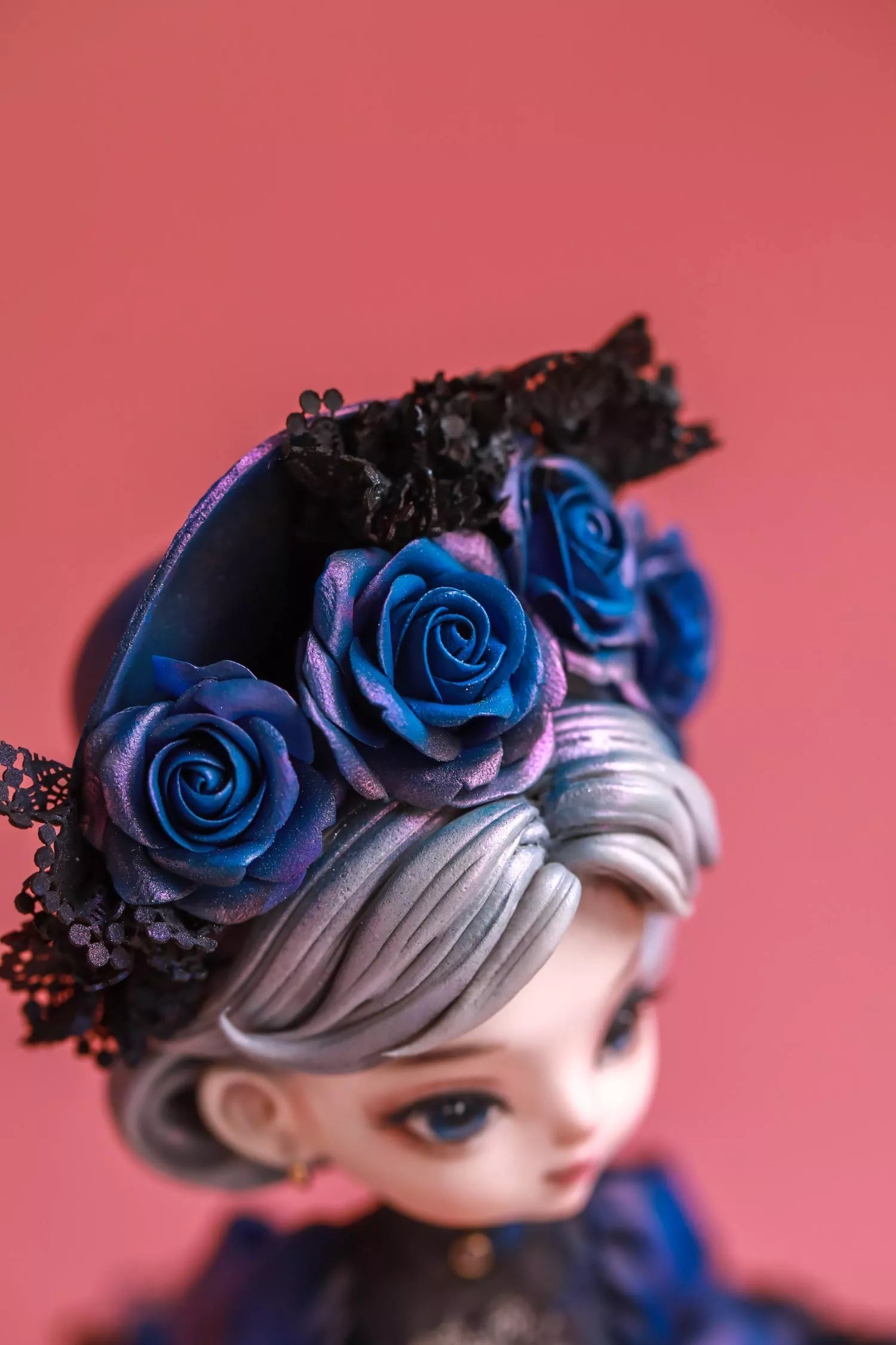 Blue Rose Hat Girl Fondant Cake Masterclass