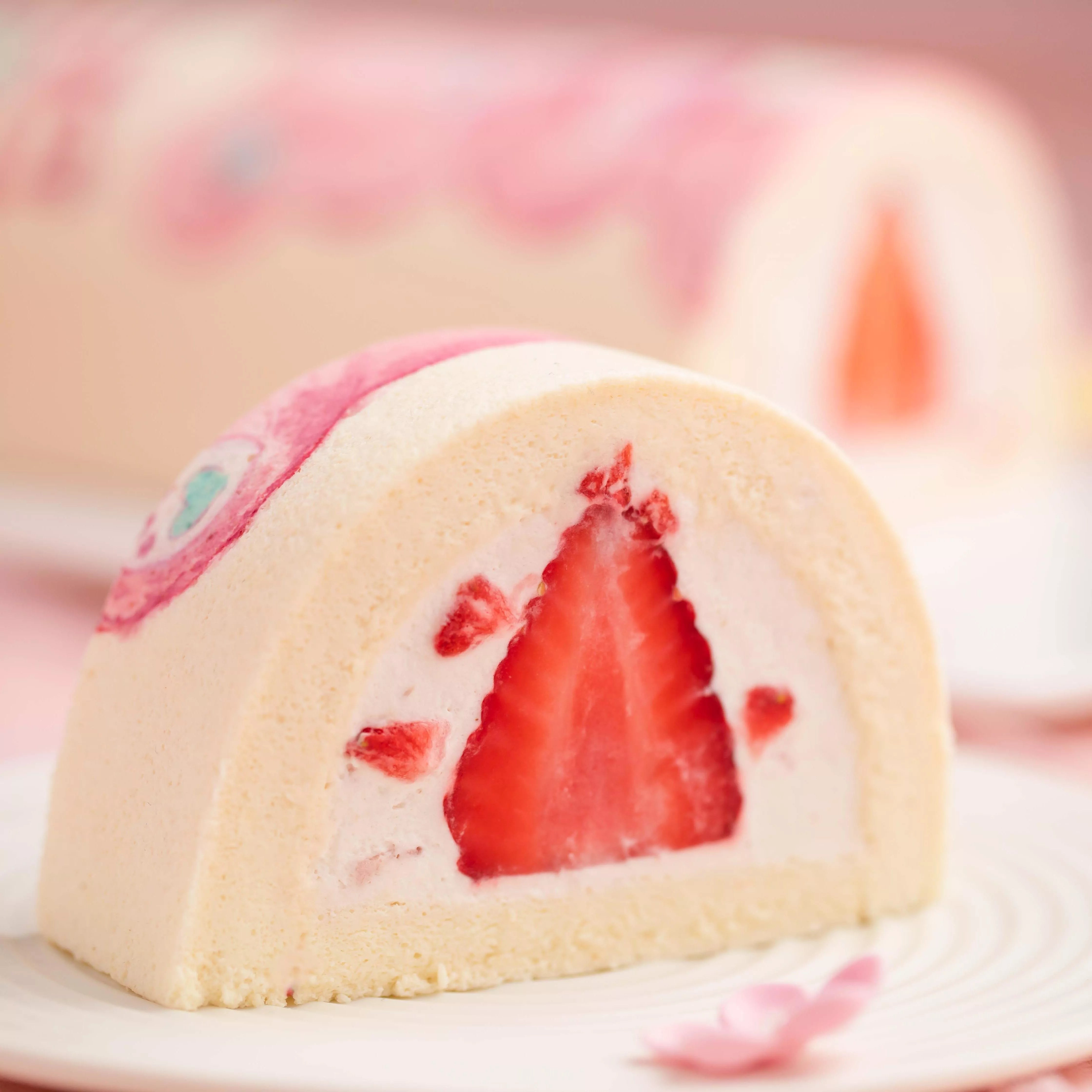 Hand-Painted Pink Bear Swiss Roll Cake Masterclass