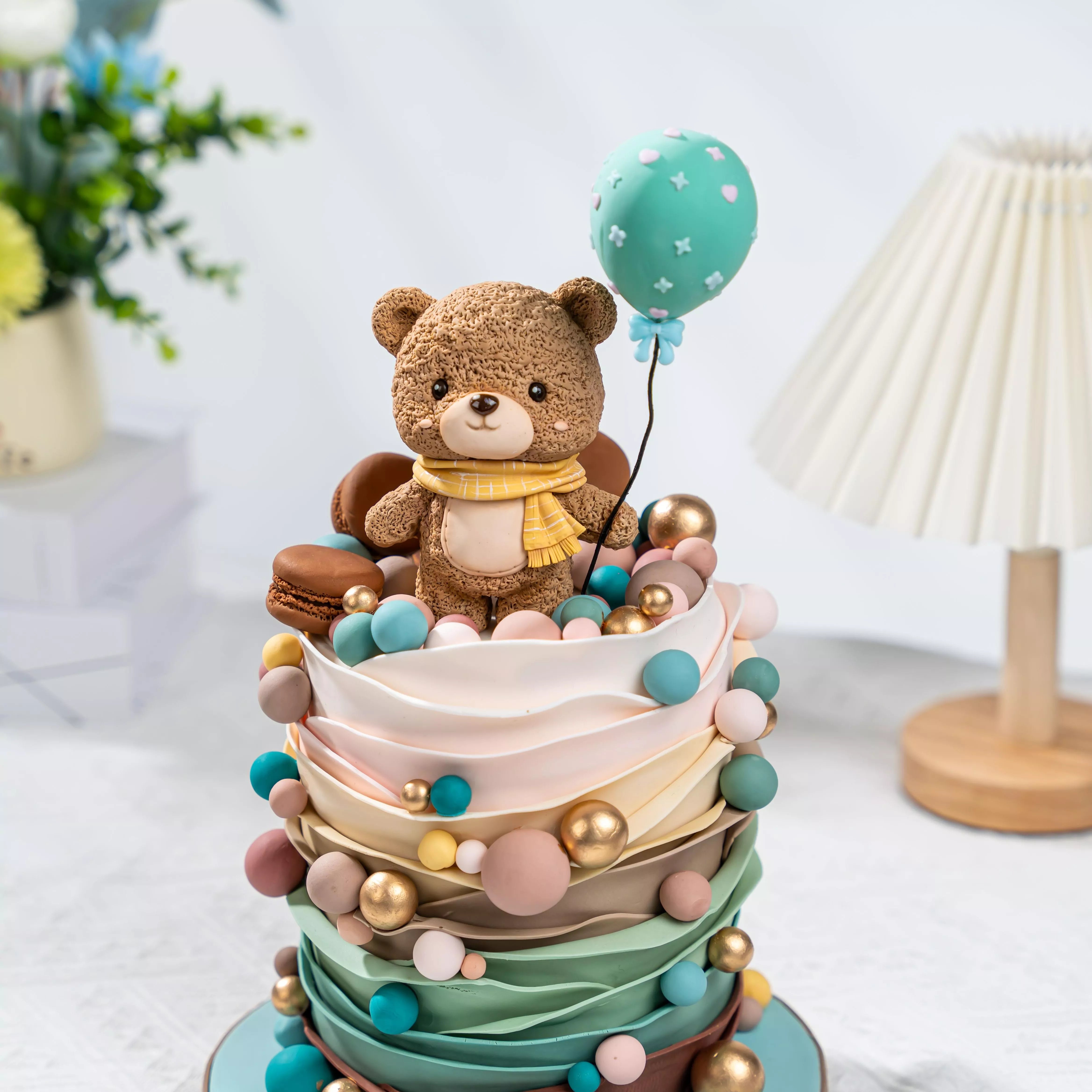 Plush Bear Cake Design Mastery