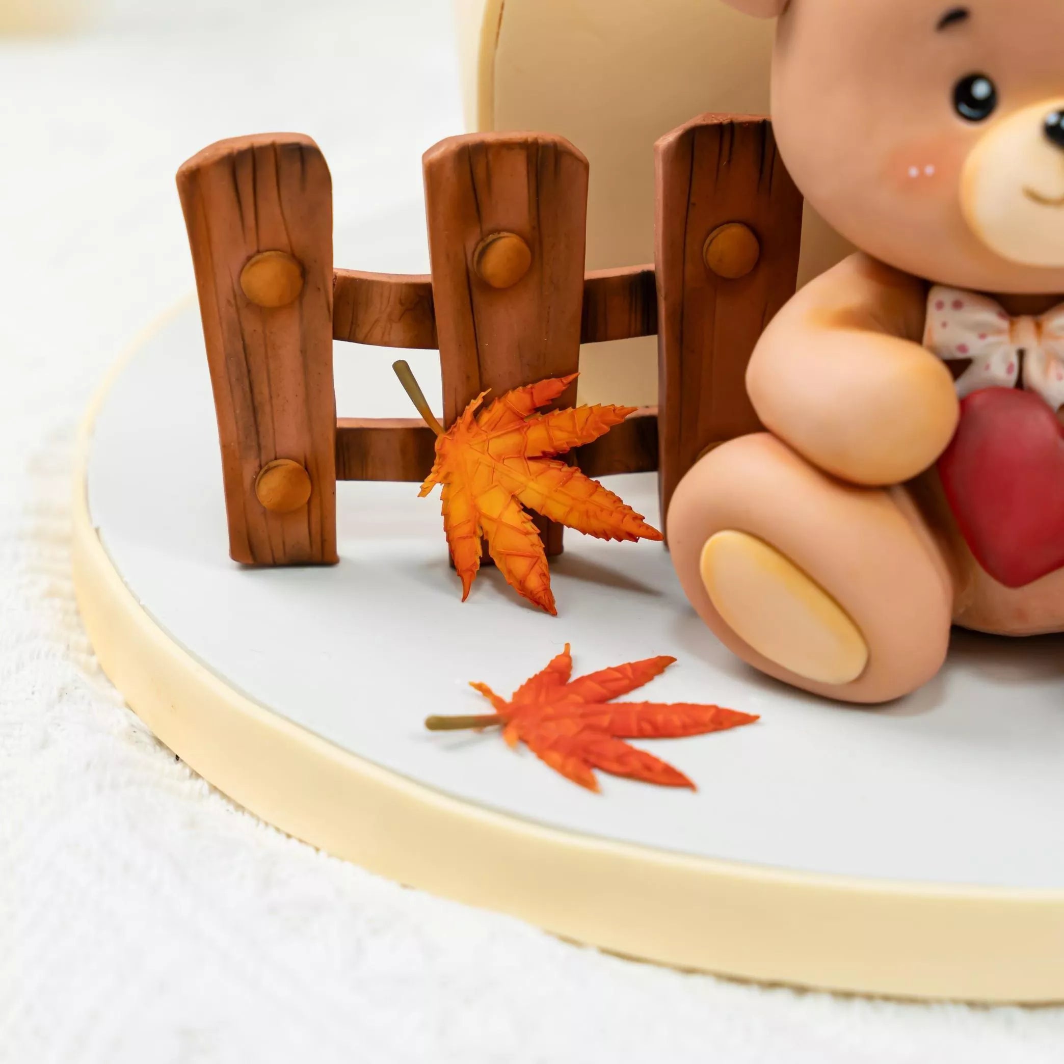 Autumn Teddy Bear Fondant Cake Decoration Masterclass