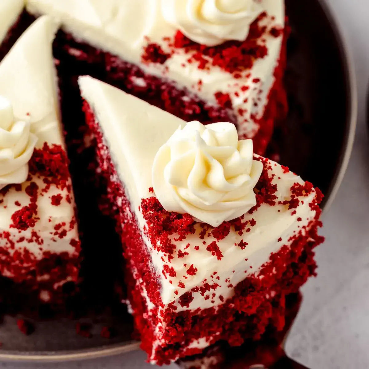 Cheesecake and Red Velvet Cake