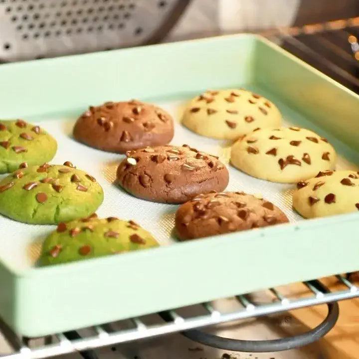 Chocolate Chip Cookies with Chocolate Filling