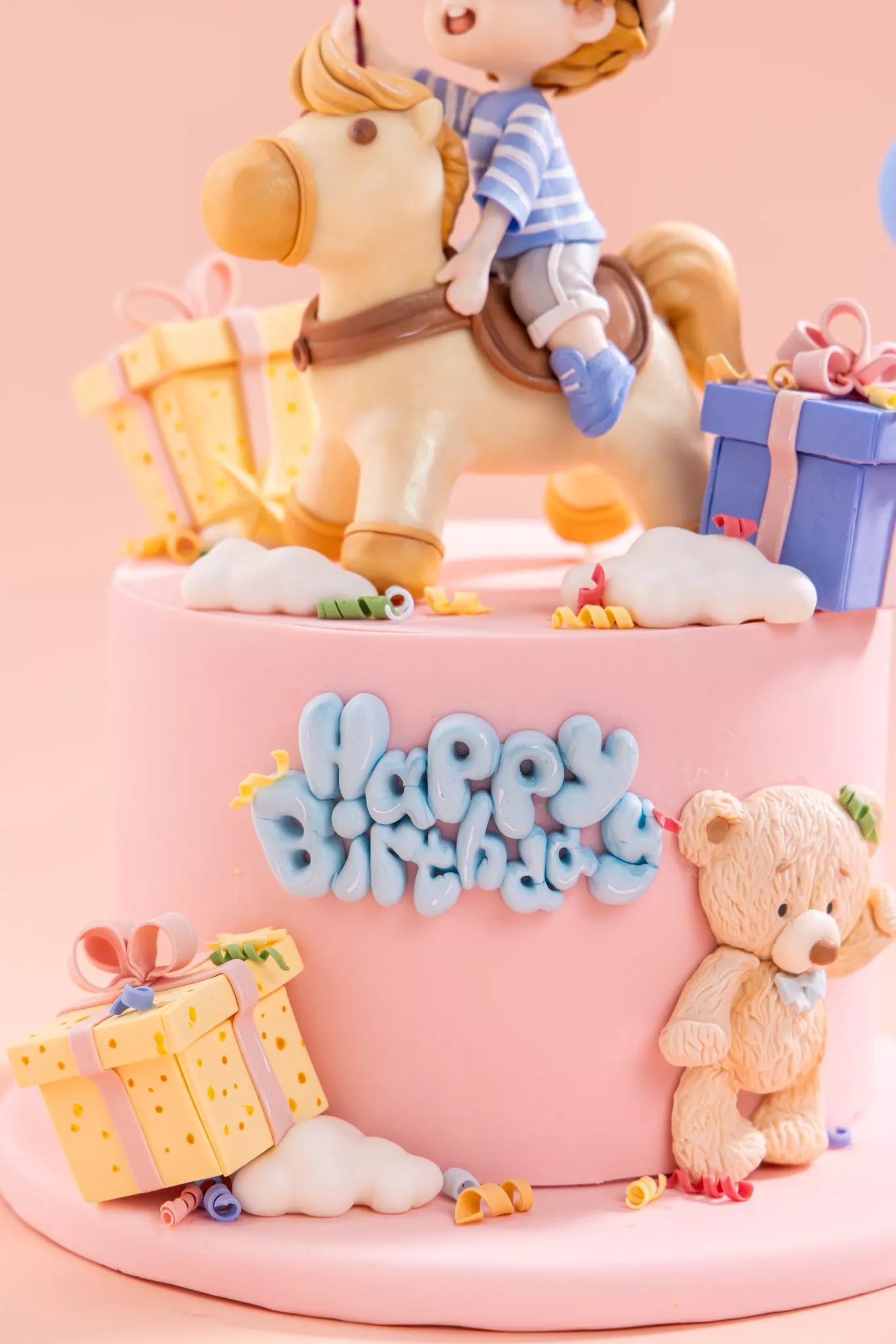 The Carousel of Childhood Fondant Cake Masterclass