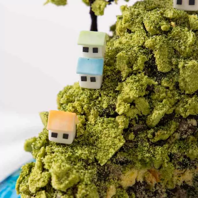 Seaside Lighthouse Mini-Scape Cake Masterclass