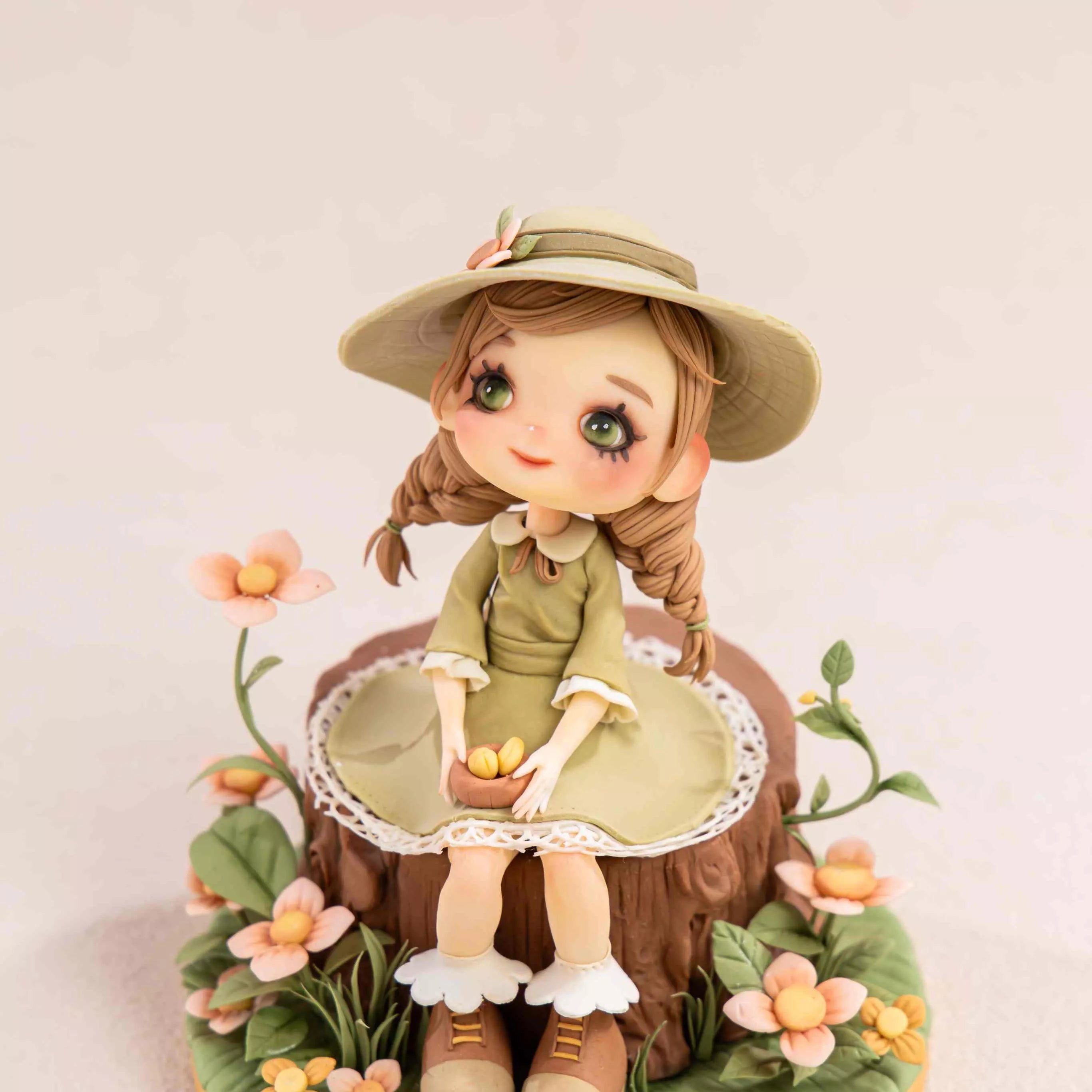 Girl on the Tree Stump Fondant Figurine Masterclass