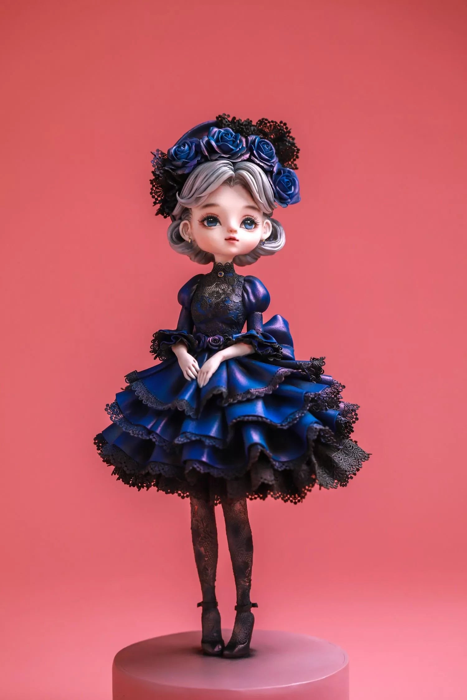 Blue Rose Hat Girl Fondant Cake Masterclass