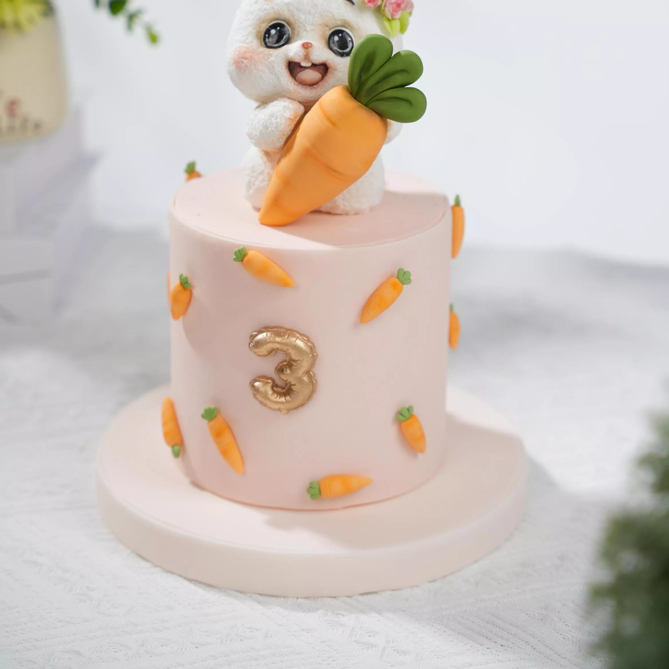 Rabbit & Carrot Fondant Cake Masterclass