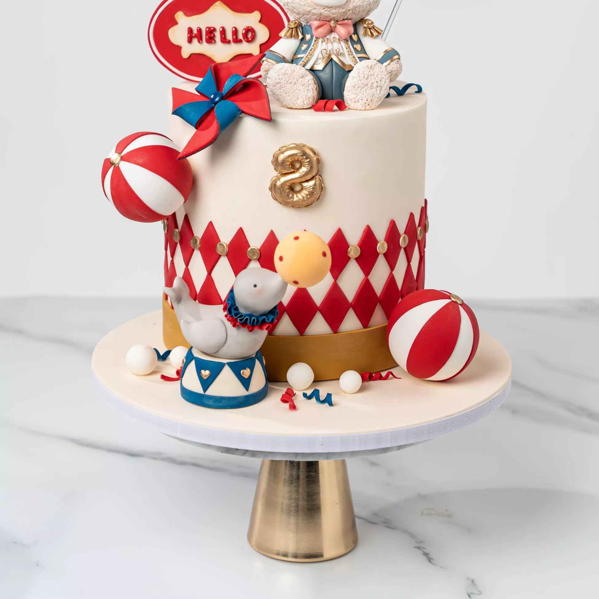 Dessert Crown Bear Fondant Figurine & Circus-Themed Cake Decoration Masterclass
