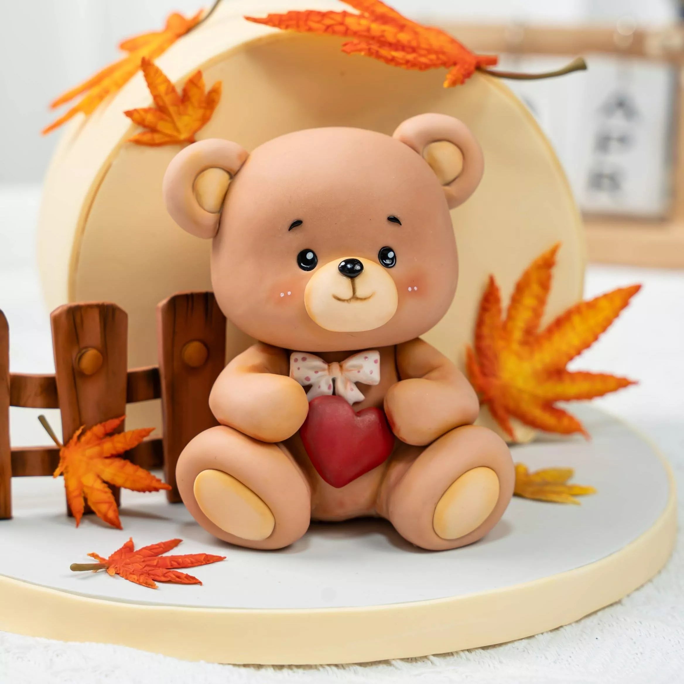 Autumn Teddy Bear Fondant Cake Decoration Masterclass